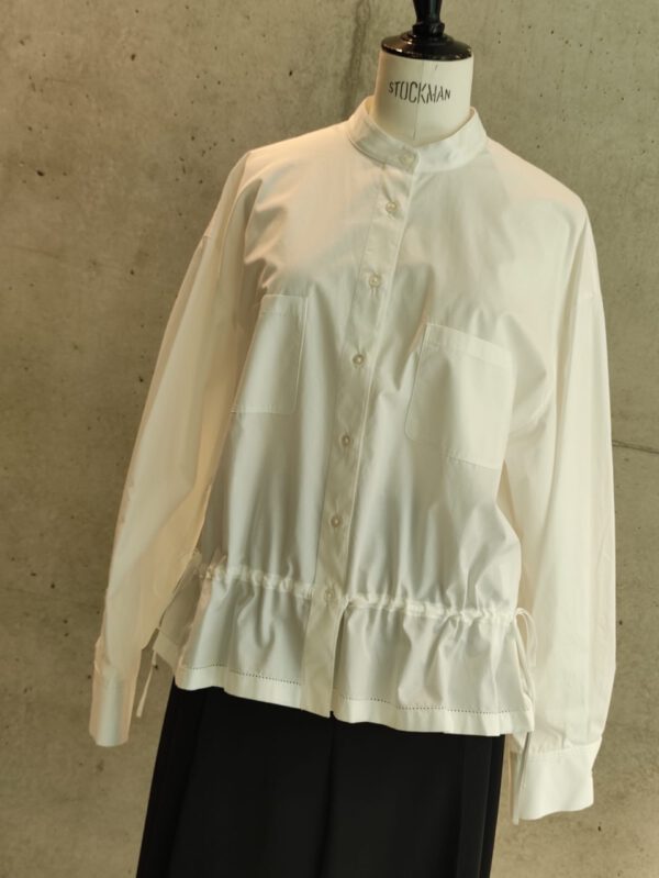 Groß (adcc1b06-ed23-4899-a55e-0a72b2a6dbec)