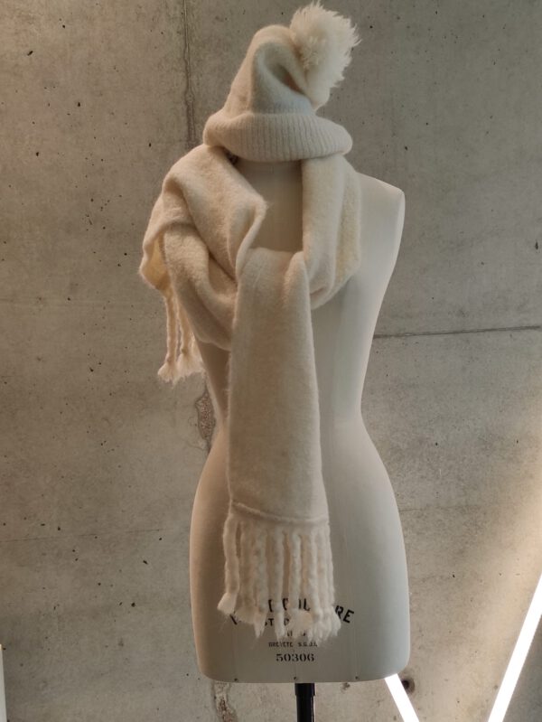 b232665b-1867-459a-b6ae-8b2bfd270765