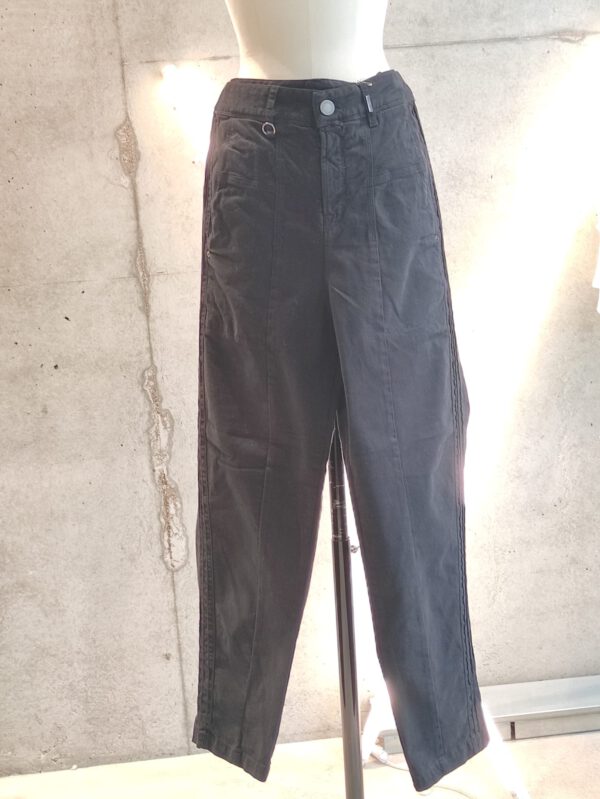 bd9c739c-9507-4917-acc7-881295ed9a4c