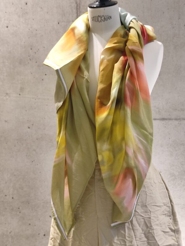 fc634b63-0c09-4061-922f-26107028713d